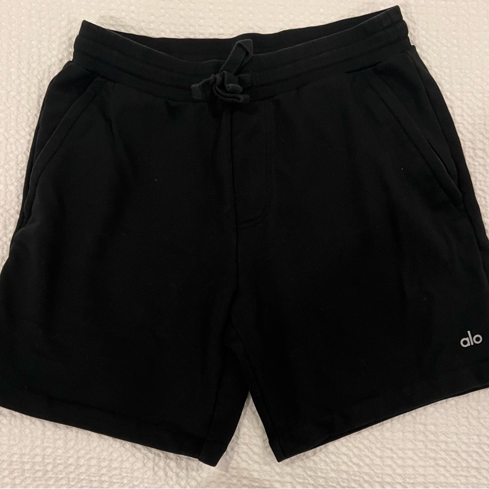 ALO Yoga Men's Athletic Black Shorts